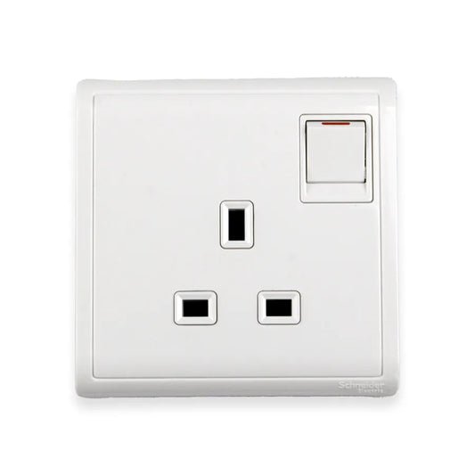 pieno 1 4 gang 1 way switch with fluorescent locator Price in Pakistan
