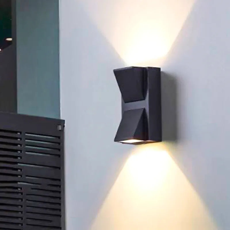 Modern Slim Wall Light Price in Pakistan