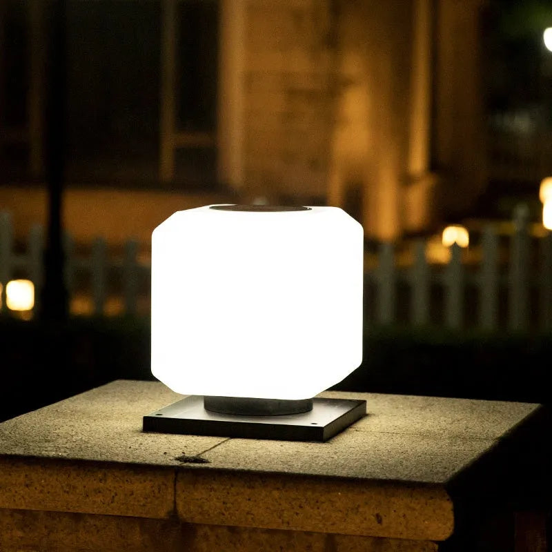 Coarts Lighting Solar Cube Shaped Top Light
