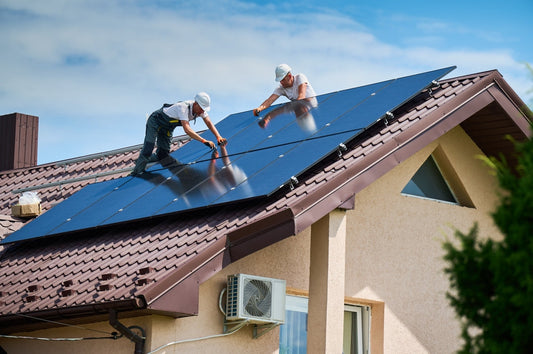 Top  10 bifacial solar panels Brand in Pakistan