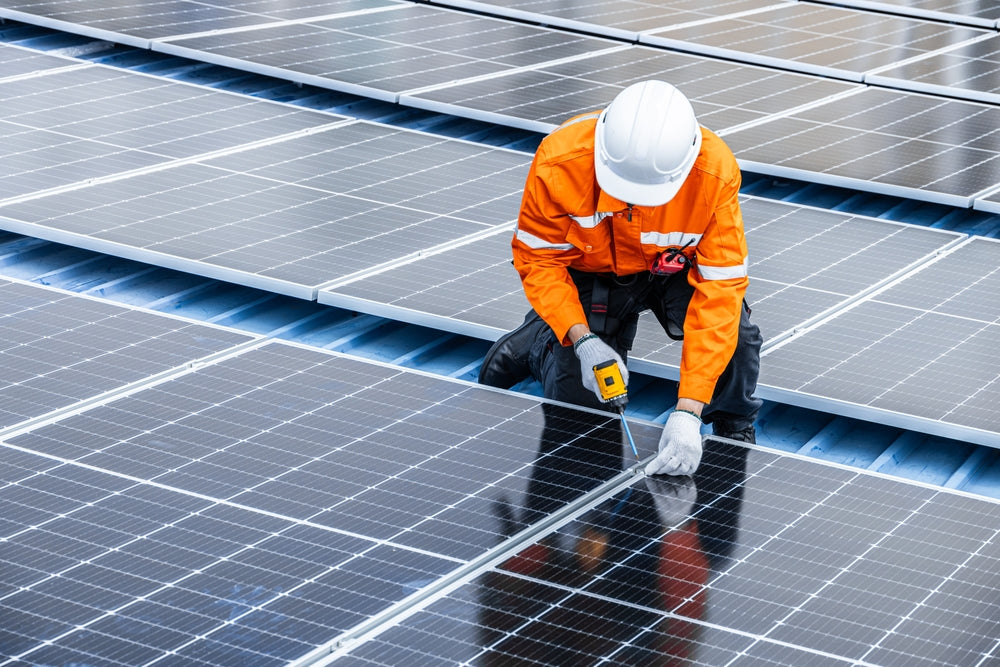 Difference Between Jinko and Canadian Solar Panels