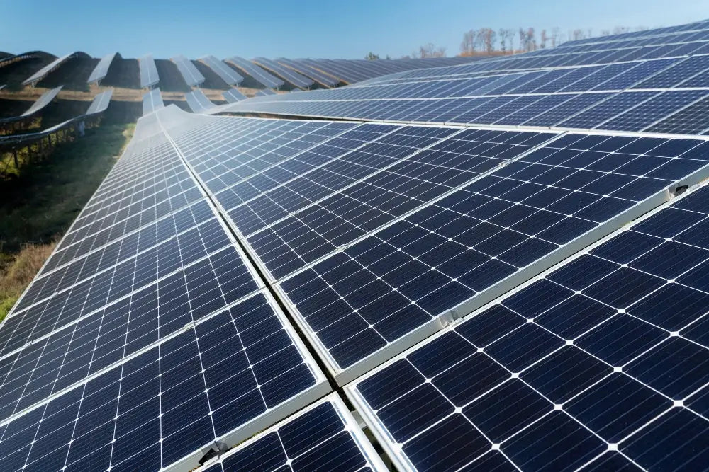 How Many Solar Panels Are Needed for a 1.5 Ton AC in Pakistan