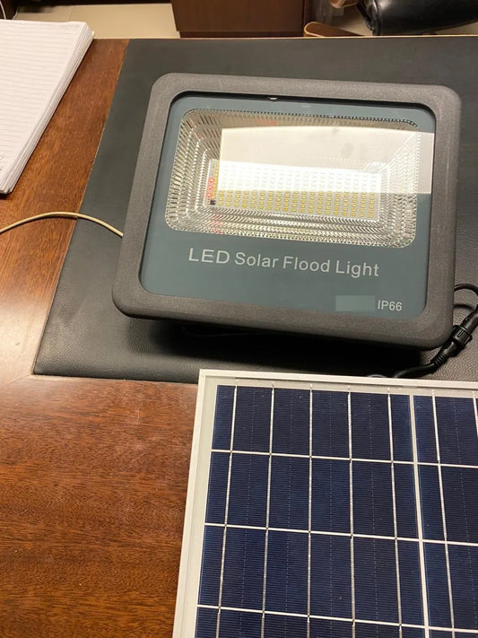 Solar Flood Light Price in Pakistan