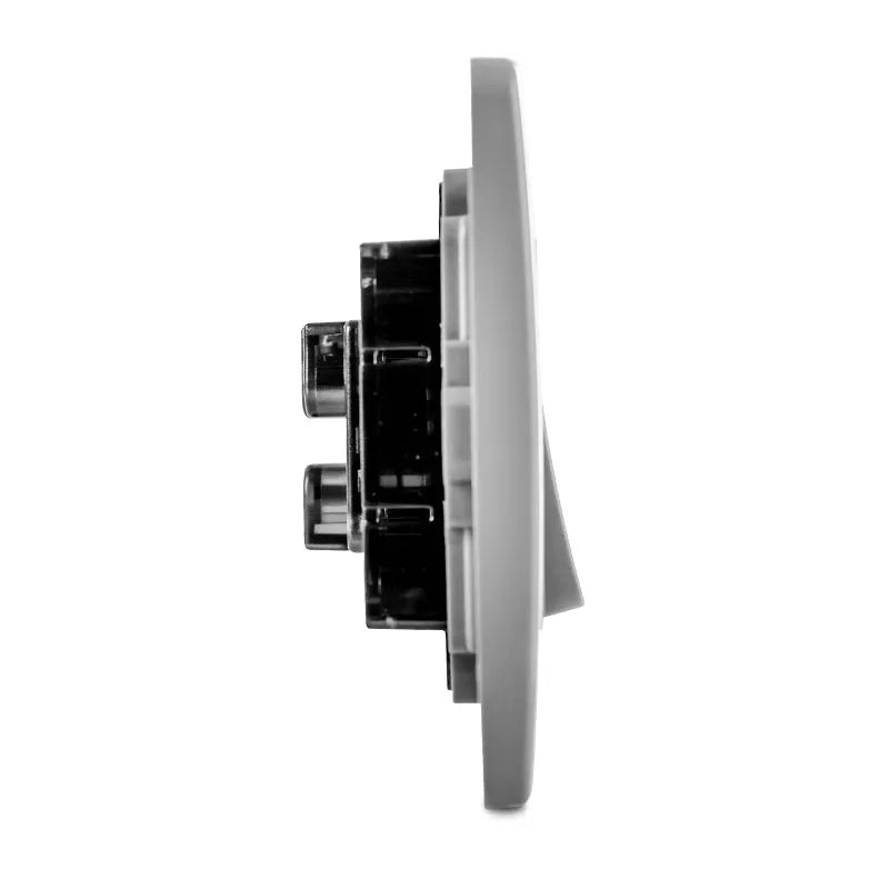 neo 10a international socket Price in Pakistan