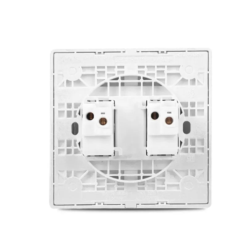 zencelo 3 pin flat socket Price in Pakistan