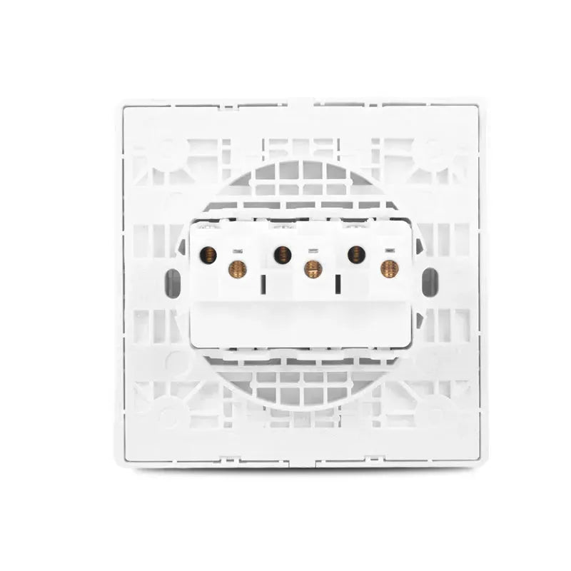 zencelo universal switch socket Price in Pakistan