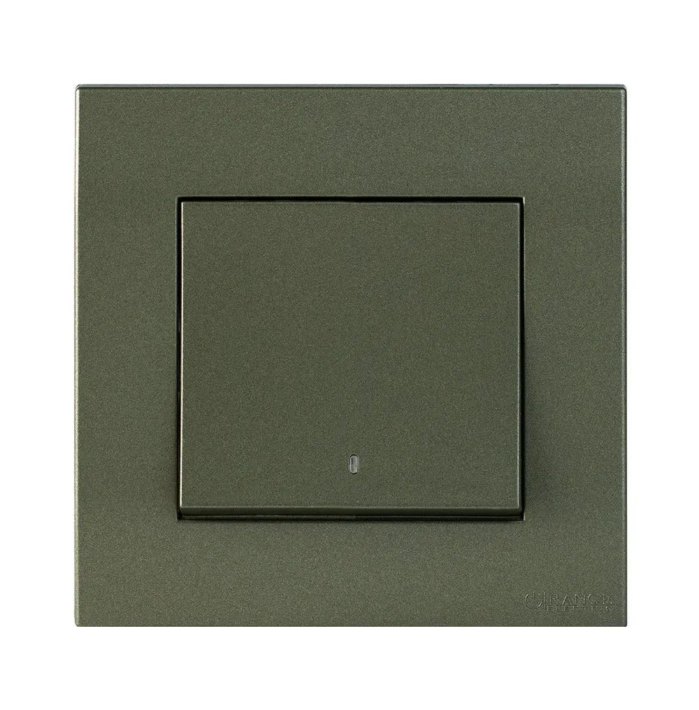 Akoya 3 Gang 2 Way Flush Switch Topaz Price in Pakistan