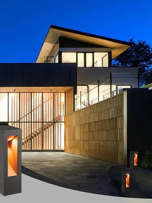 Coarts Atlantis Bollard Light size(250) Price in Pakistan 