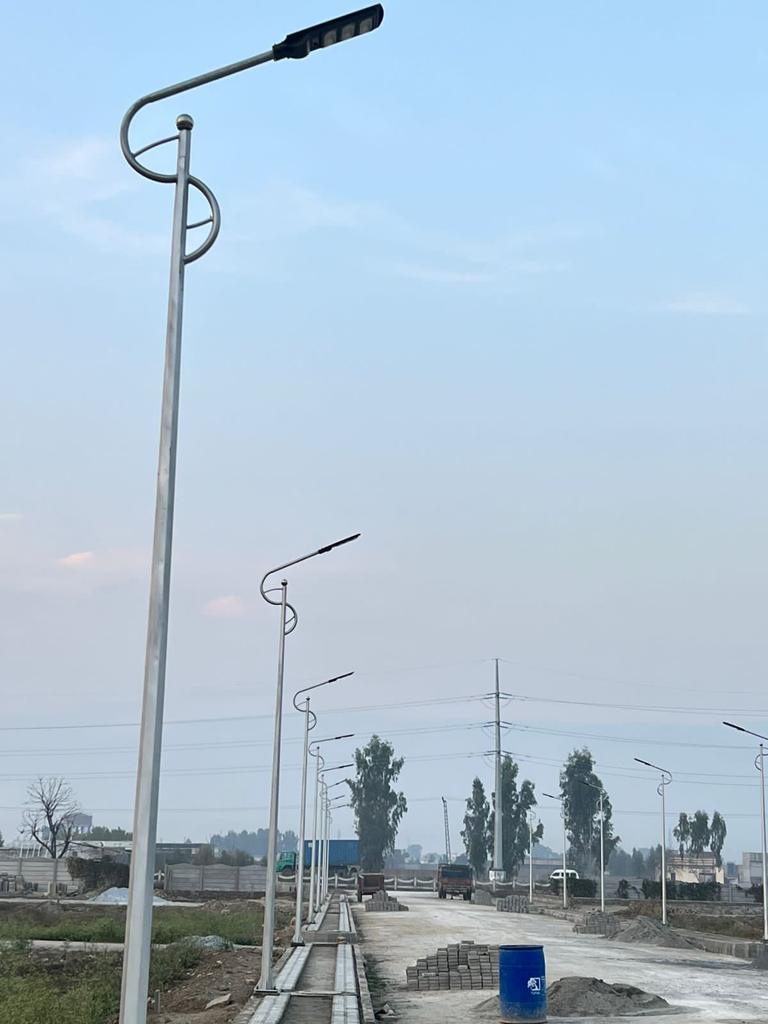 Coarts Solar Abs 90w Street Light Price in Pakistan