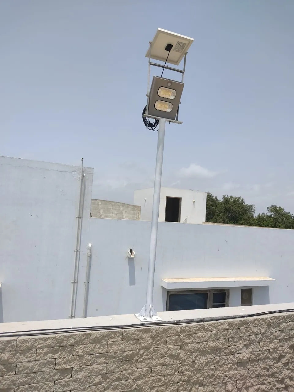 Coarts Solar Street Light 90w Price in Pakistan