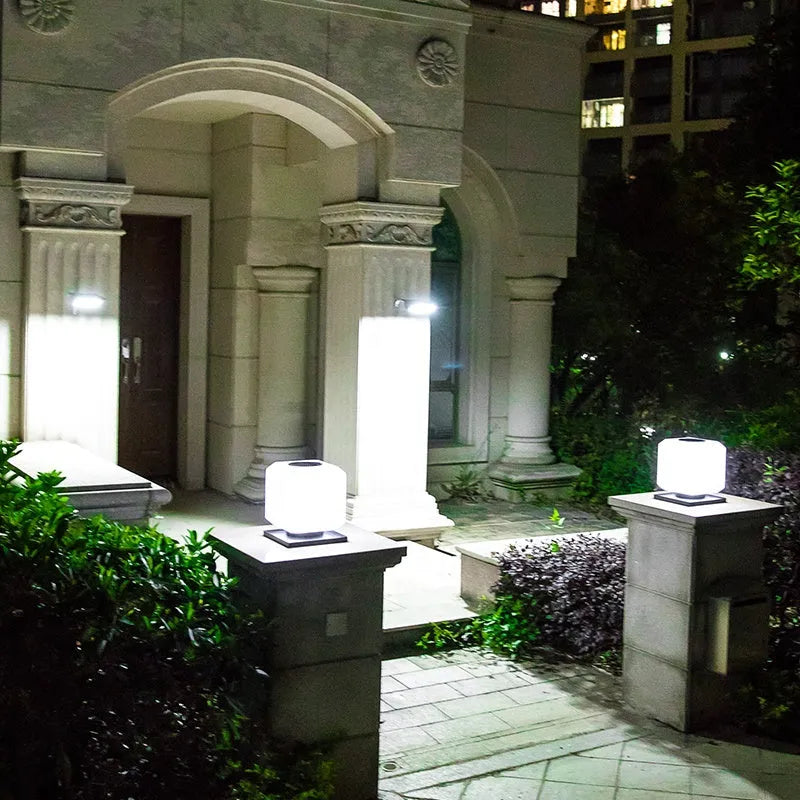 Coarts Lighting Solar Cube Shaped Post Top Light