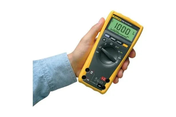 Fluke 77 IV Digital Multimeter Secondary image