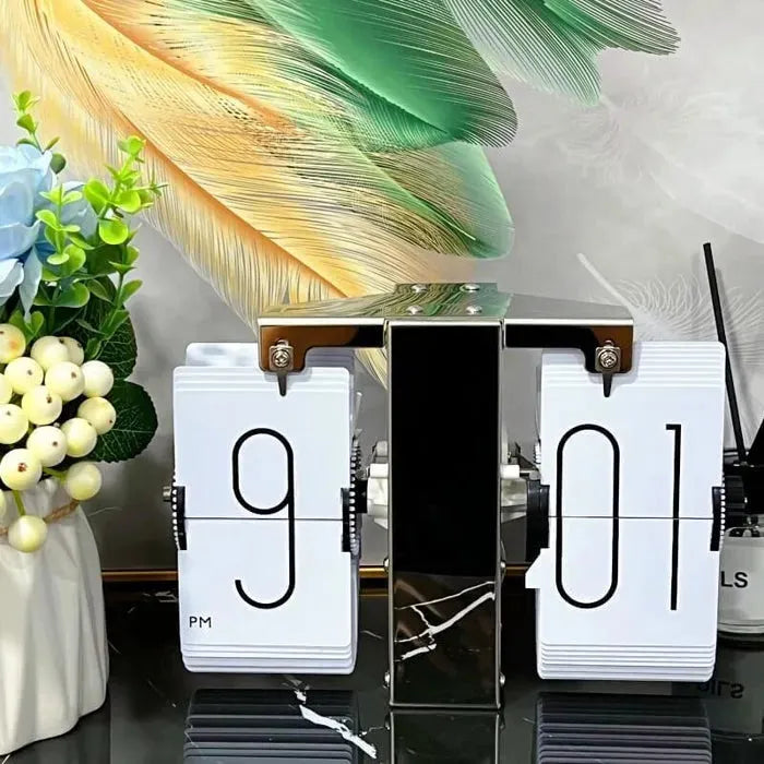 Mechanical Retro Flip Clock