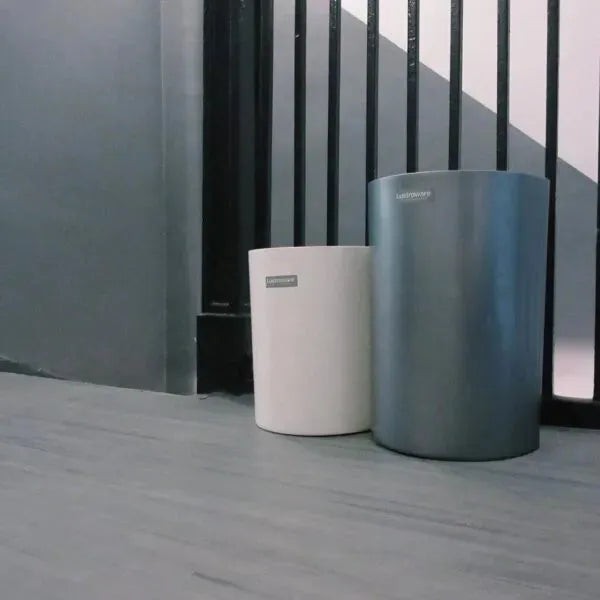 Metallic Can Dustbin 10L Price in Pakistan Main image