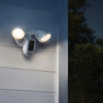 ring floodlight cam plus Price in Pakistan
