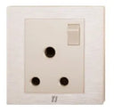 TJ v7 Series Power Plug 16Amp
