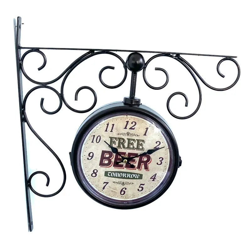 Vintage Design Wall Clock Price in Pakistan