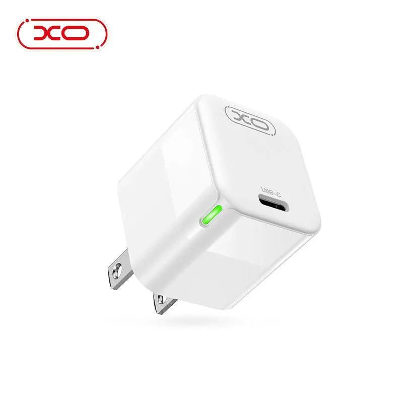 XO CE06 30W GaN Charger Charger Price in Pakistan Main image