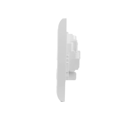 Pieno 13A 3 Pin Flat Switched Socket