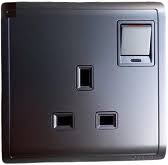 Pieno 13A 3 Pin Flat Switched Socket Single with Neon